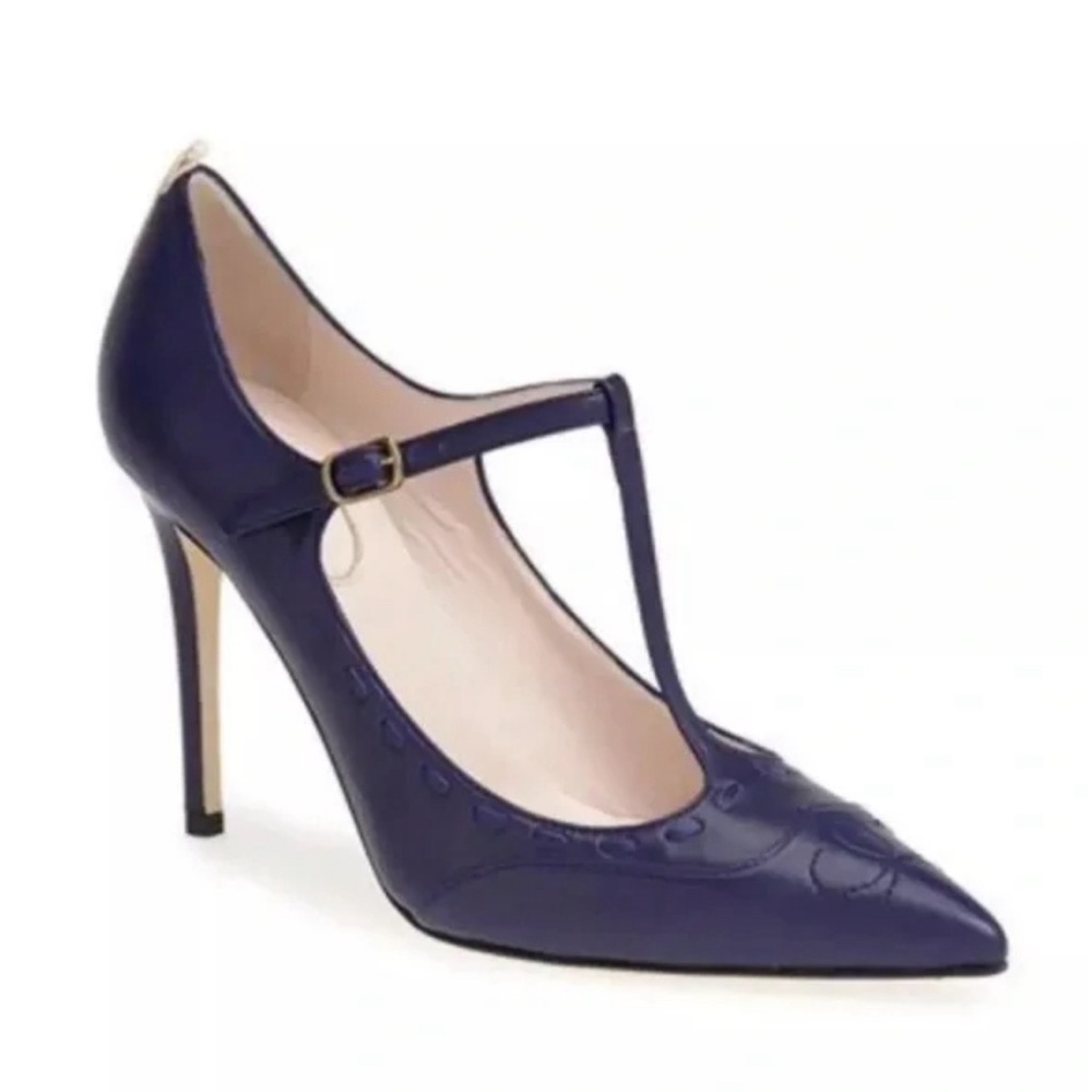 SJP Sarah Jessica Parker Blythe Navy Heel 38 1/2 (38.5) size 8
